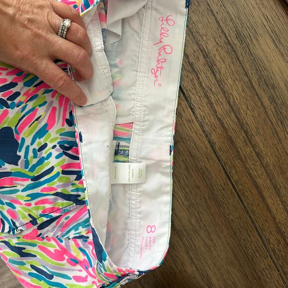 Lilly Pulitzer Indigo Palm Reader The Walsh Shorts - Size 8 - Picture 4 of 5